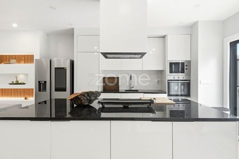 Villa i Odivelas, Lisbon, Odivelas - € 799.000 | Ref: ZMPT587370 - foto 2