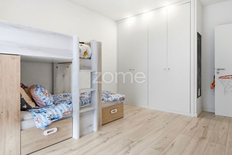 Villa i Odivelas, Lisbon, Odivelas - € 799.000 | Ref: ZMPT587370 - foto 12