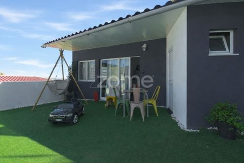 Villa i Odivelas, Lisbon, Odivelas - € 799.000 | Ref: ZMPT587370 - foto 28
