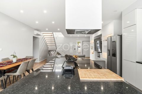 Villa i Odivelas, Lisbon, Odivelas - € 799.000 | Ref: ZMPT587370 - foto 3