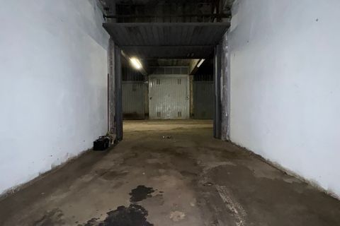 Garage i Torino, Turin, Torino - € 16.500 | Ref: 001-172 - foto 3