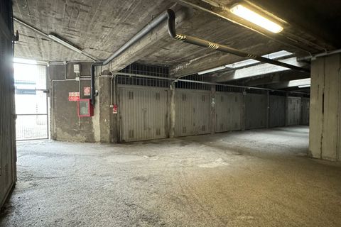 Garage i Torino, Turin, Torino - € 16.500 | Ref: 001-172 - foto 5