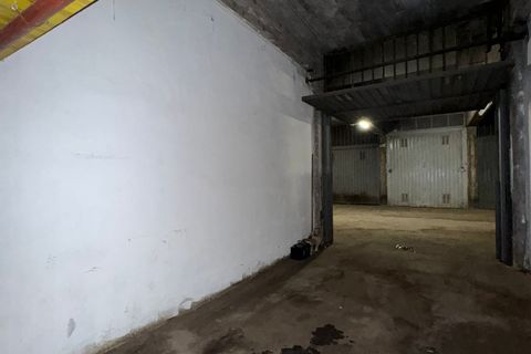 Garage i Torino, Turin, Torino - € 16.500 | Ref: 001-172 - foto 6
