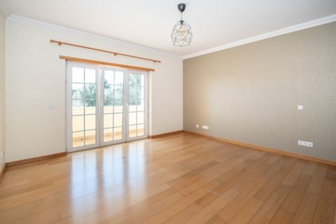 Villa i Carcavelos, Lisbon, Carcavelos - € 1.000.000 | Ref: ORIAPRO4808 - foto 22