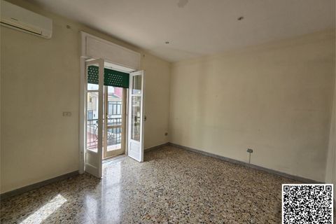 Apartament a Volla, Naples, Volla - € 650/mes | Ref: MEN-1650 - foto 4