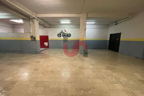 L'establiment comercial a Benevento, Benevento, Benevento - € 2.000/mes | Ref: AA39873 - foto 10