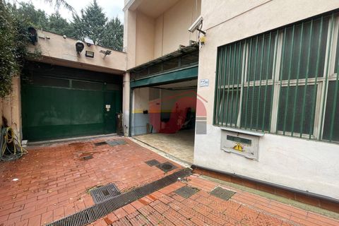 L'establiment comercial a Benevento, Benevento, Benevento - € 2.000/mes | Ref: AA39873 - foto 15