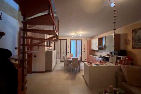 Lejlighed i Lavagno, Verona, Lavagno - € 100.875 | Ref: GB11062026 - foto 3