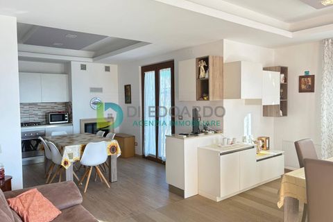 Villa a Colonnella, Teramo, Colonnella - € 700.000 | Ref: S158 - foto 6