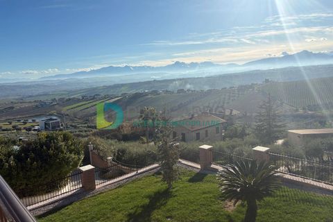 Villa a Colonnella, Teramo, Colonnella - € 700.000 | Ref: S158 - foto 30