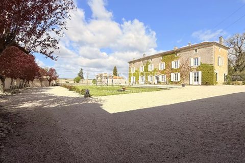 Villa a Aigre, Charente, Aigre - € 795.000 | Ref: NH1036 - foto 2