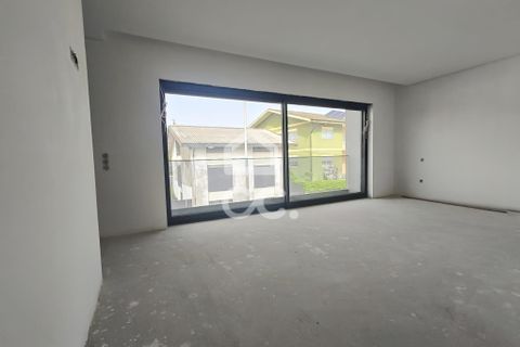 Villa i Maia, Porto, Maia - € 650.000 | Ref: 335/M/02187 - foto 12