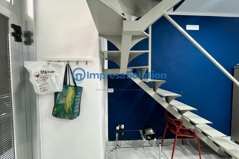 Erhvervsejendom i Naples, Naples, Naples - € 60.000 | Ref: stazione.c - foto 6