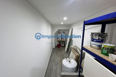 Erhvervsejendom i Naples, Naples, Naples - € 60.000 | Ref: stazione.c - foto 10