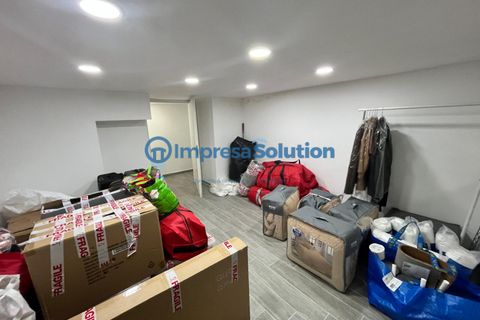 Erhvervsejendom i Naples, Naples, Naples - € 60.000 | Ref: stazione.c - foto 11