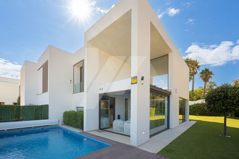 Byhus i Moraira, Alicante, Moraira - € 1.450.000 | Ref: BPN3661 - foto 2