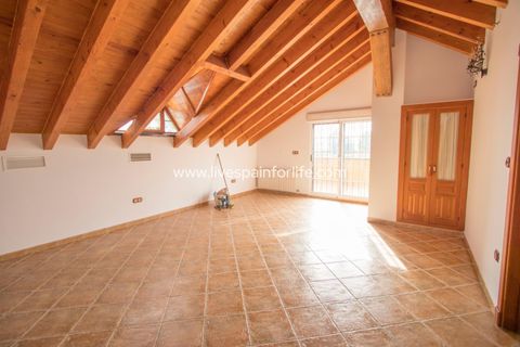 Masia a Catral, Alicante, Catral - € 599.950 | Ref: CAT RR - foto 29