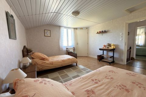 Villa a Saint-Gourson, Charente, Saint-Gourson - € 152.600 | Ref: BVI85194 - foto 14