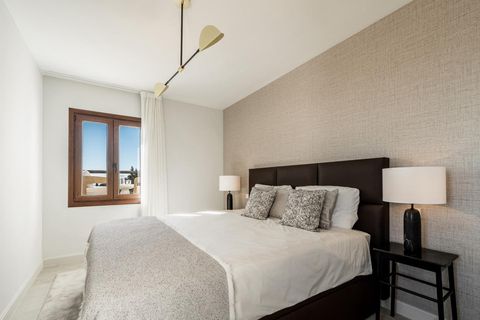 Villa a Estepona, Malaga, Estepona - € 2.195.000 | Ref: CasaEden - foto 26