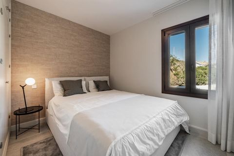 Villa a Estepona, Malaga, Estepona - € 2.195.000 | Ref: CasaEden - foto 28
