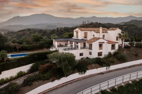 Villa a Estepona, Malaga, Estepona - € 2.195.000 | Ref: CasaEden - foto 39
