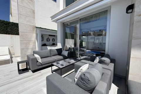 Villa a Cabo Roig, Alicante, Cabo Roig - € 635.000 | Ref: 729849 - foto 16