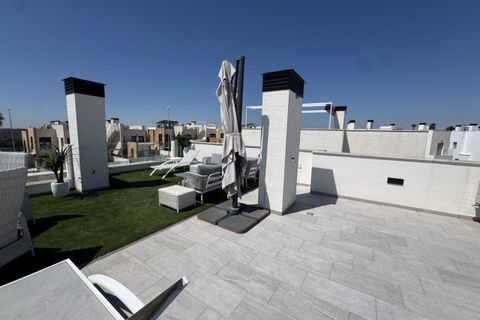 Villa a Cabo Roig, Alicante, Cabo Roig - € 635.000 | Ref: 729849 - foto 27