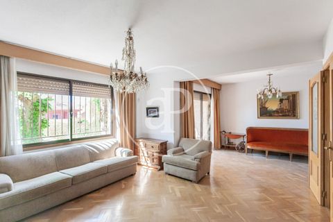Villa i Madrid, Madrid, Madrid - € 1 290 000 | Ref: VMO2604008 - foto 3