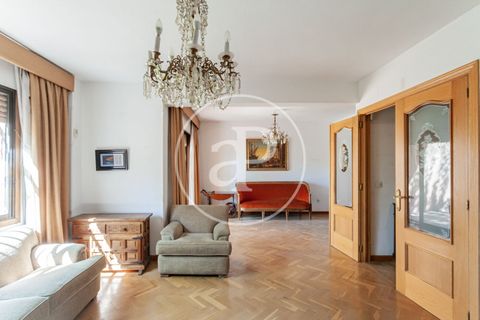 Villa i Madrid, Madrid, Madrid - € 1 290 000 | Ref: VMO2604008 - foto 8