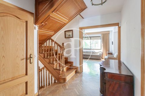 Villa i Madrid, Madrid, Madrid - € 1 290 000 | Ref: VMO2604008 - foto 9