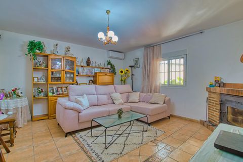 Villa a Alcaucin, Malaga, Alcaucin - € 375.000 | Ref: XL4684 - foto 2
