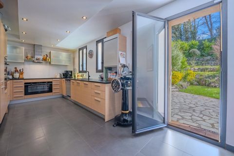 Villa i Mougins, Alpes-Maritimes, Mougins - € 2.200.000 | Ref: HH-16135468 - foto 14