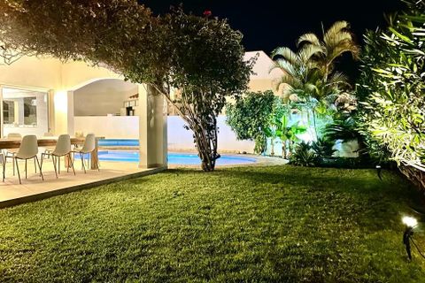 Villa i Corralejo, Fuerteventura, Corralejo - € 1.090.000 | Ref: #SMVPTLUXSARGP50426 - foto 11