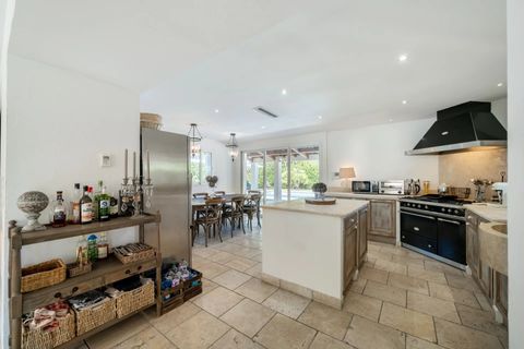 Villa i Mougins, Alpes-Maritimes, Mougins - € 1.950.000 | Ref: HH-16136433 - foto 3