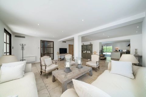 Villa i Mougins, Alpes-Maritimes, Mougins - € 1.950.000 | Ref: HH-16136433 - foto 4