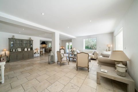Villa i Mougins, Alpes-Maritimes, Mougins - € 1.950.000 | Ref: HH-16136433 - foto 15