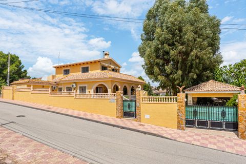 Villa en Jacarilla, Alicante, Jacarilla - € 325.000 | Ref: MI15-CW522 - photo 1
