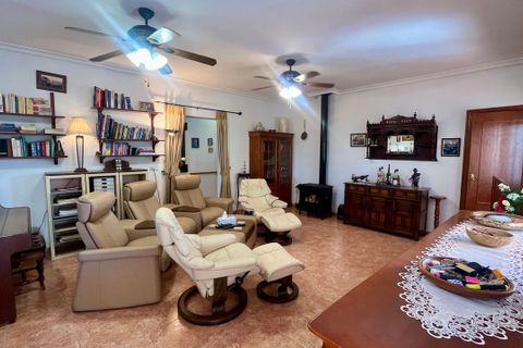 Villa i Orihuela, Alicante, Orihuela - € 375.000 | Ref: MI22-HCB-688 - foto 35