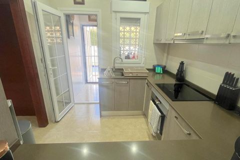 Villa en Algorfa, Alicante, Algorfa - € 312.995 | Ref: MI22-HCB-697 - photo 25