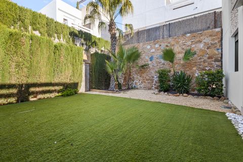 Villa en Algorfa, Alicante, Algorfa - € 349.995 | Ref: MI22-HCB-707 - photo 4