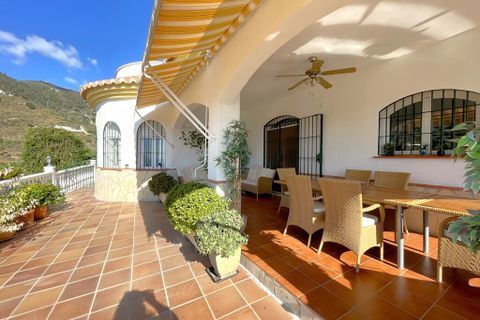 Villa i Arenas De Velez, Malaga, Arenas De Velez - € 699.999 | Ref: A4U2612 - foto 9