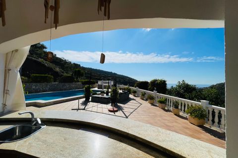 Villa i Arenas De Velez, Malaga, Arenas De Velez - € 699.999 | Ref: A4U2612 - foto 12