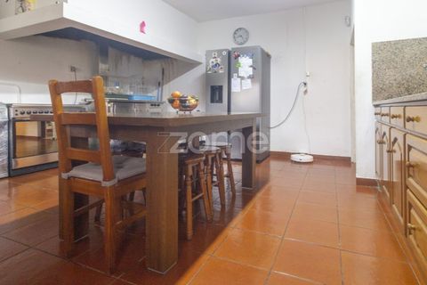 Villa i Vila Verde, Braga, Vila Verde - € 300.000 | Ref: ZMPT584760 - foto 11