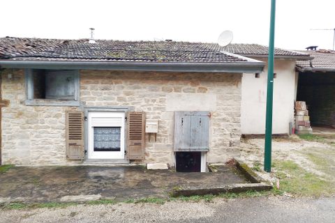 Landsbyhus i Saint-Julien, Jura, Saint-Julien - € 125.000 | Ref: 36033 - foto 2