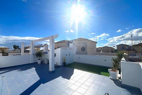 Villa en Punta Prima, Alicante, Punta Prima - € 209.950 | Ref: 23JJ01102 - photo 6