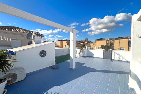 Villa en Punta Prima, Alicante, Punta Prima - € 209.950 | Ref: 23JJ01102 - photo 13