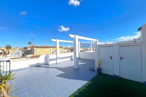 Villa en Punta Prima, Alicante, Punta Prima - € 209.950 | Ref: 23JJ01102 - photo 16