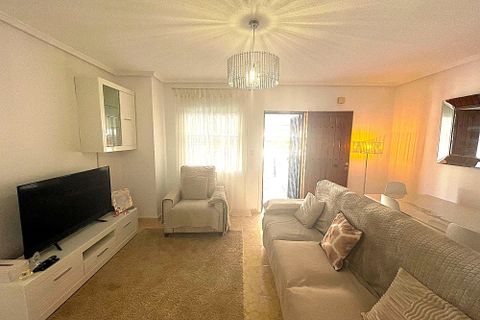 Villa en Punta Prima, Alicante, Punta Prima - € 209.950 | Ref: 23JJ01102 - photo 7