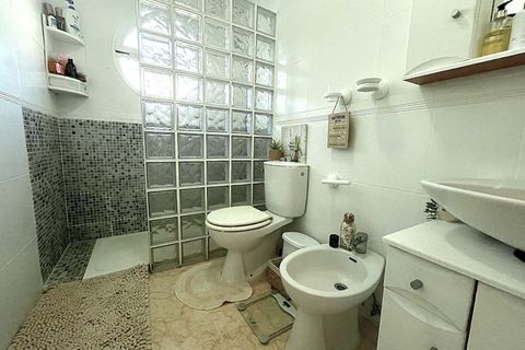 Villa en Punta Prima, Alicante, Punta Prima - € 209.950 | Ref: 23JJ01102 - photo 12