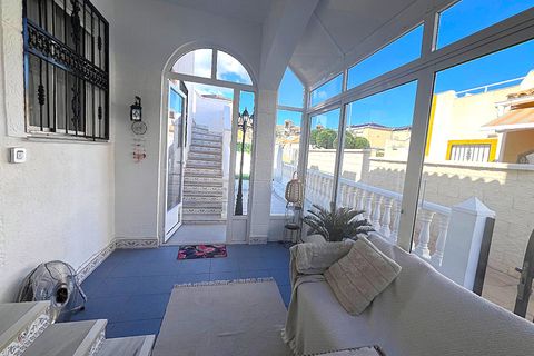 Villa en Punta Prima, Alicante, Punta Prima - € 209.950 | Ref: 23JJ01102 - photo 19